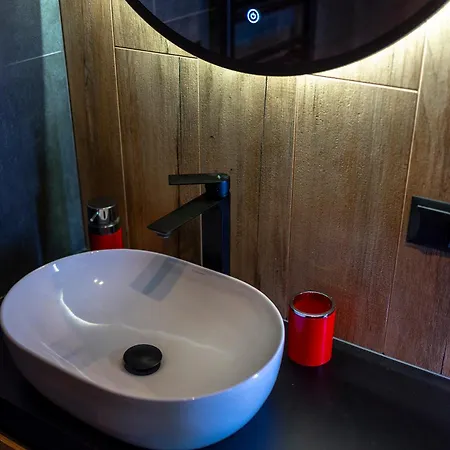 Aparts4u - Kras B307 Z Prywatnym Jacuzzi, Antresola I Widokiem Na Gory דירה *