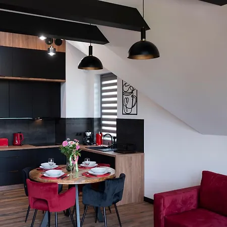 Apartman Aparts4u - Kras B307 Z Prywatnym Jacuzzi, Antresola I Widokiem Na Gory