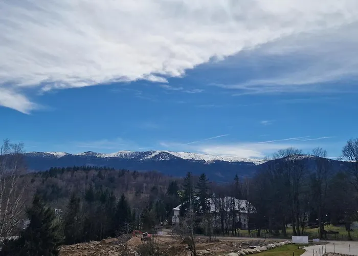 Aparts4u - Kras B307 Z Prywatnym Jacuzzi, Antresola I Widokiem Na Gory *